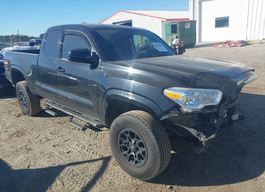 2021 Toyota Tacoma SR (VIN 3TYRX5GNXMT021592) main photo