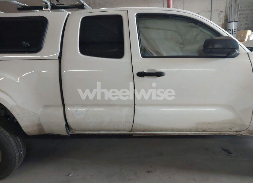 Photo 12 of 2022 Toyota Tacoma SR (VIN 3TYRX5GNXNT053606)