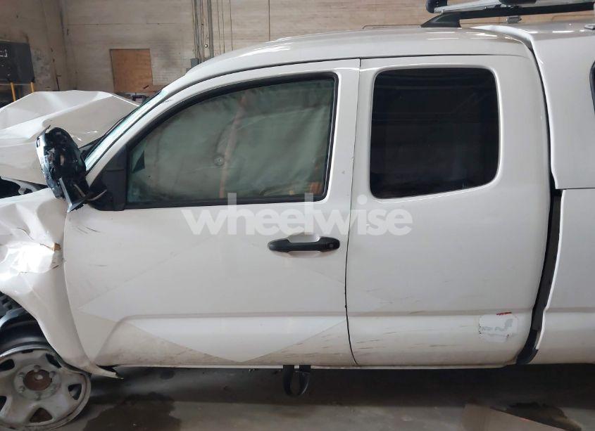 Photo 13 of 2022 Toyota Tacoma SR (VIN 3TYRX5GNXNT053606)