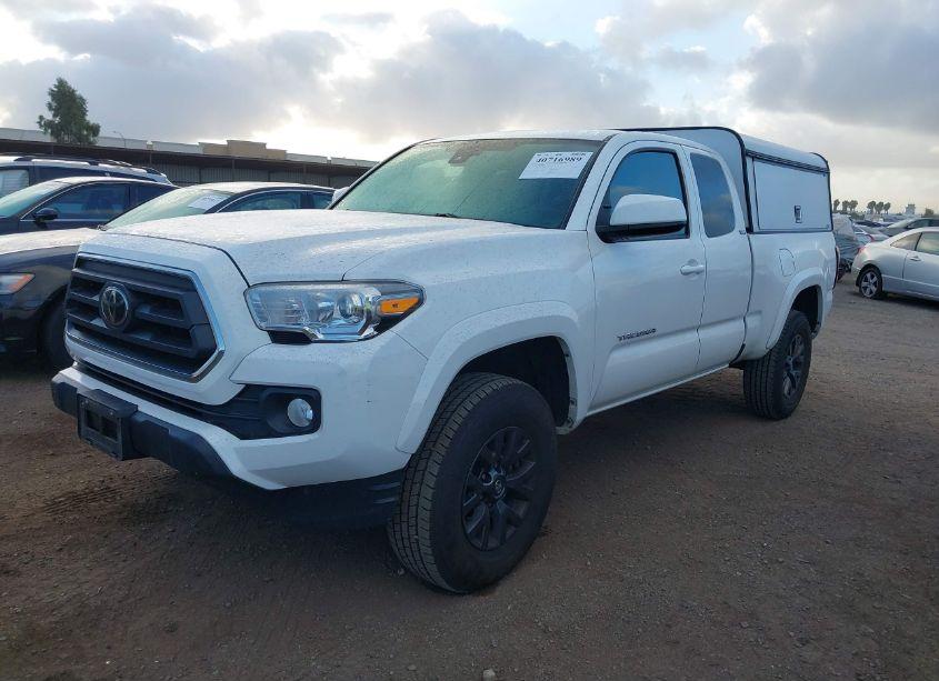 Photo 2 of 2021 Toyota Tacoma SR5 V6 (VIN 3TYRZ5CN0MT006650)
