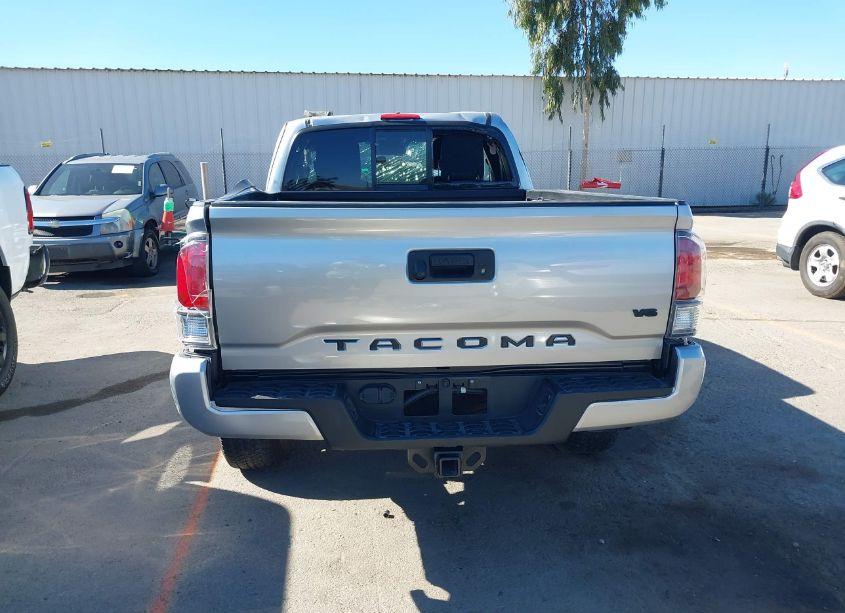 Photo 17 of 2022 Toyota Tacoma TRD SPORT (VIN 3TYRZ5CN1NT022793)