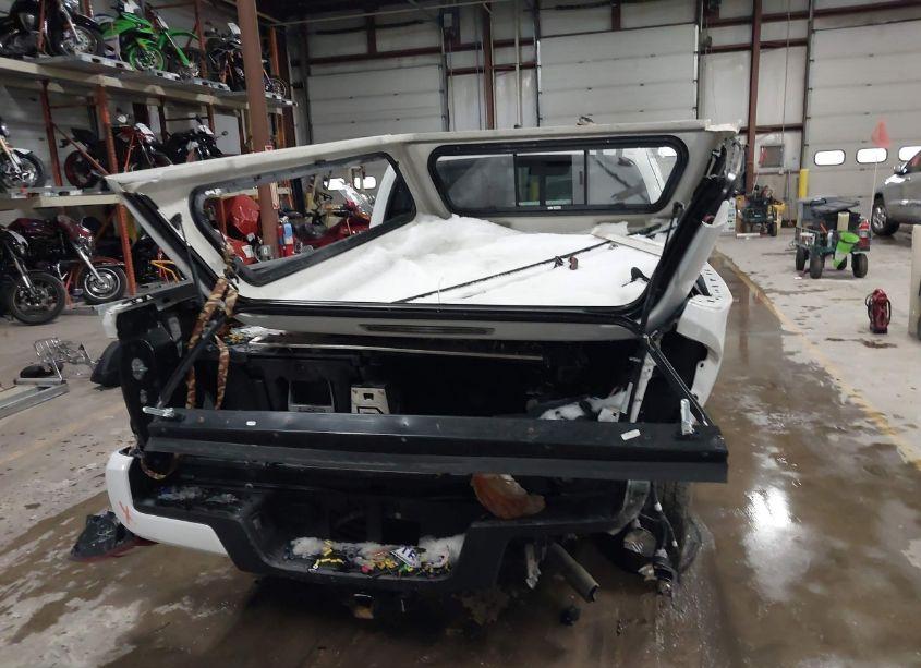 Photo 17 of 2022 Toyota Tacoma SR V6 (VIN 3TYRZ5CN3NT021239)