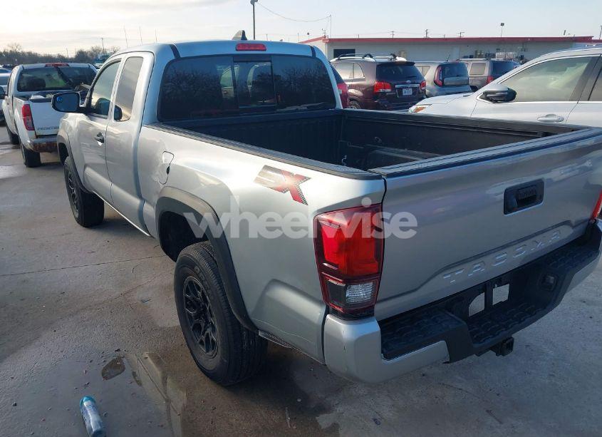 Photo 3 of 2022 Toyota Tacoma SR V6 (VIN 3TYRZ5CN4NT014302)