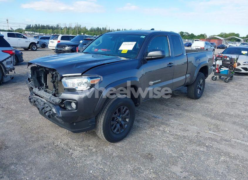 Photo 2 of 2022 Toyota Tacoma SR5 V6 (VIN 3TYRZ5CN5NT020528)