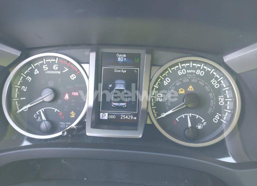 Photo 7 of 2022 Toyota Tacoma SR5 V6 (VIN 3TYRZ5CN5NT020528)