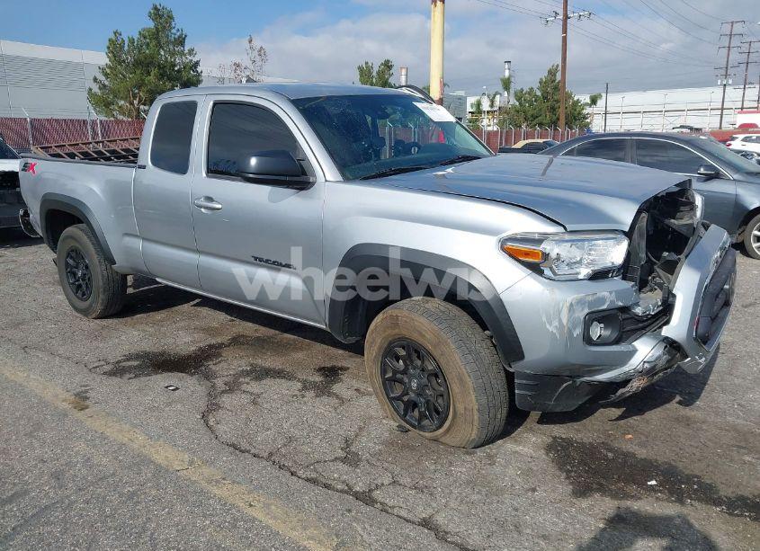 2023 Toyota Tacoma SR5 V6 (VIN 3TYRZ5CN5PT024744) main photo