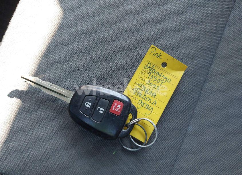 Photo 11 of 2022 Toyota Tacoma SR V6 (VIN 3TYRZ5CN6NT020344)