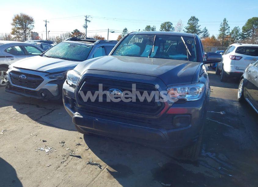 Photo 12 of 2022 Toyota Tacoma SR V6 (VIN 3TYRZ5CN6NT020344)