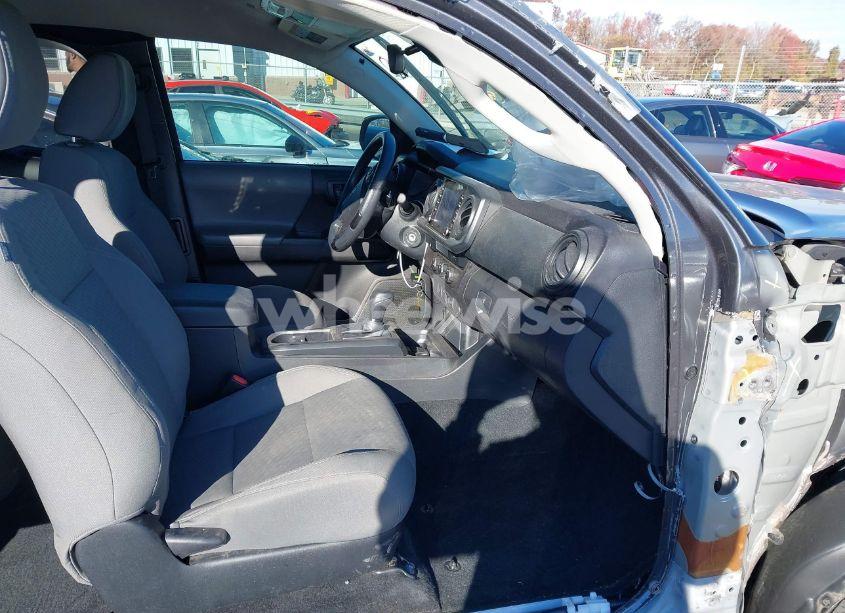 Photo 5 of 2022 Toyota Tacoma SR V6 (VIN 3TYRZ5CN6NT020344)
