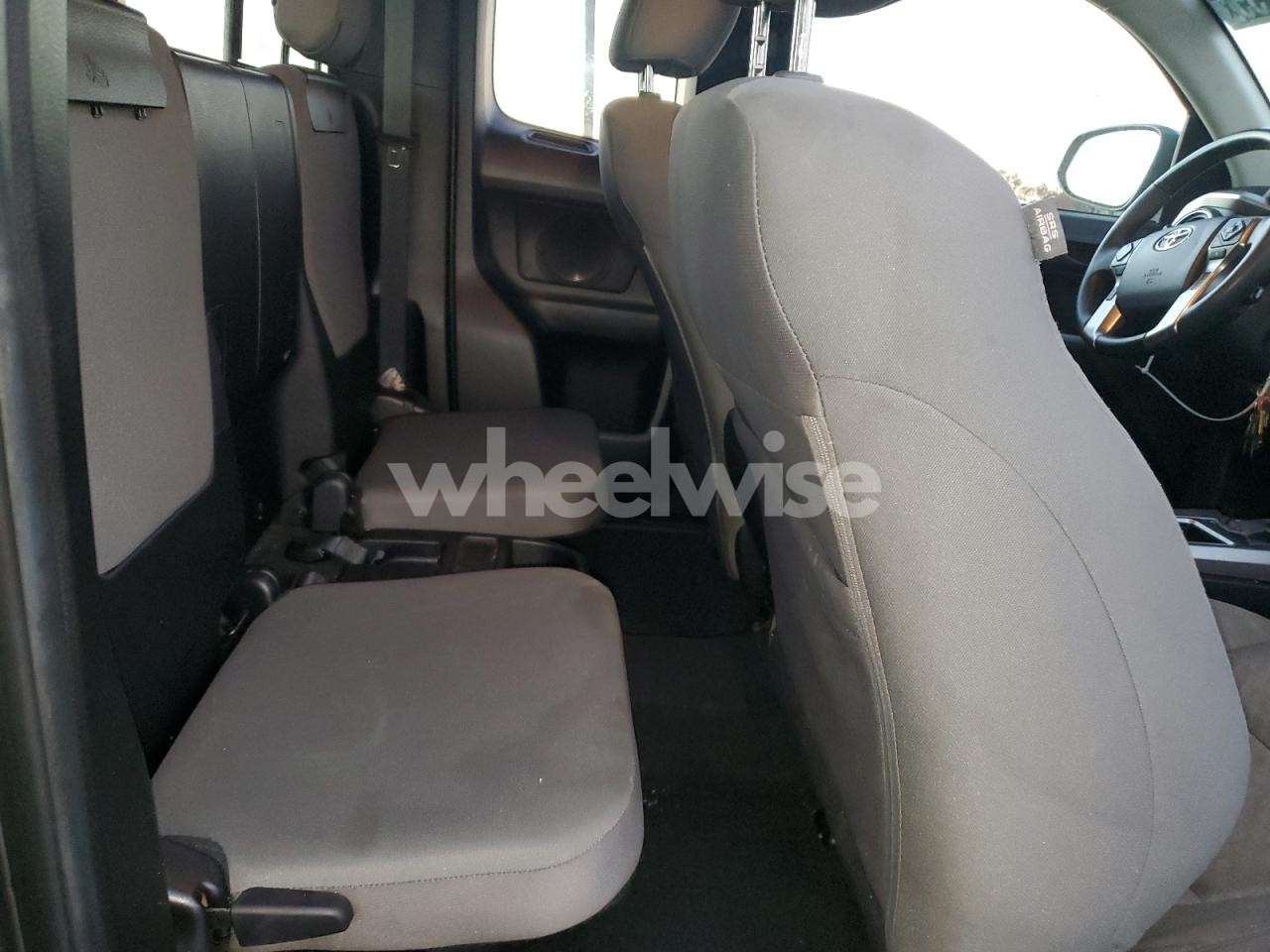 Photo 10 of 2022 TOYOTA TACOMA ACCESS CAB (VIN 3TYRZ5CN7NT023740)