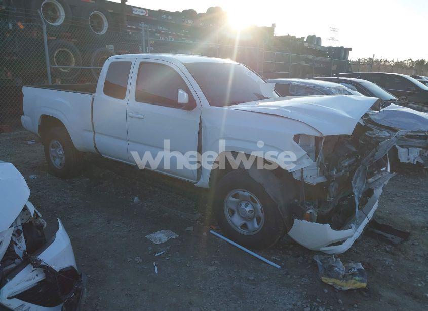 2021 Toyota Tacoma SR V6 (VIN 3TYRZ5CN8MT010414) main photo
