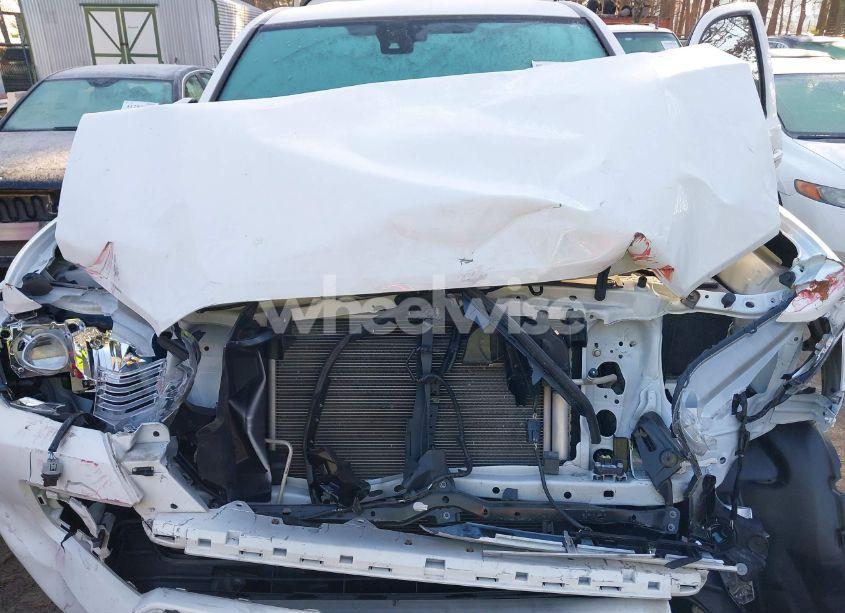 Photo 10 of 2022 Toyota Tacoma SR5 V6 (VIN 3TYRZ5CN9NT021875)