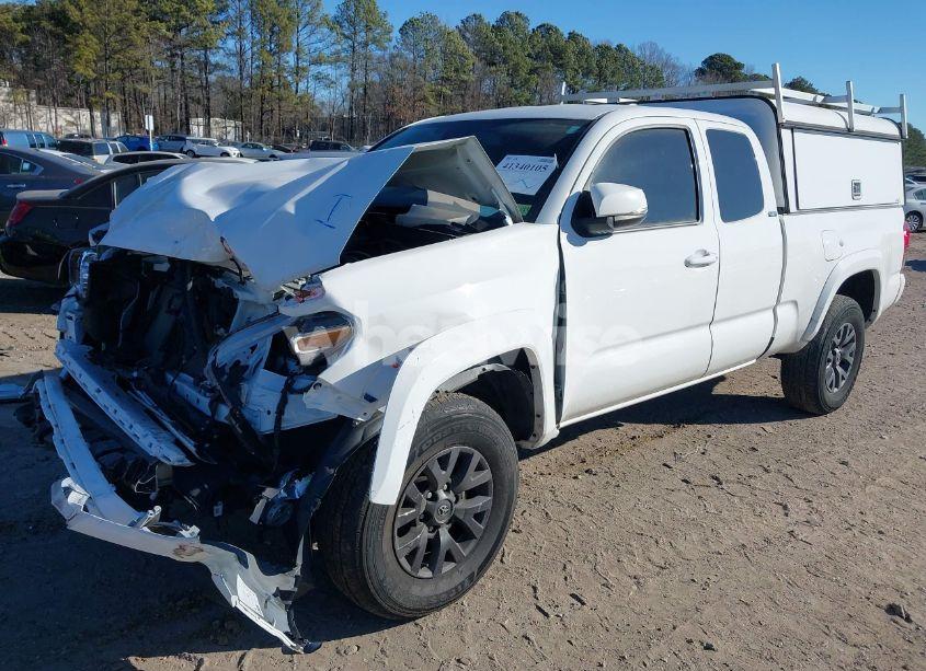 Photo 2 of 2022 Toyota Tacoma SR5 V6 (VIN 3TYRZ5CN9NT021875)