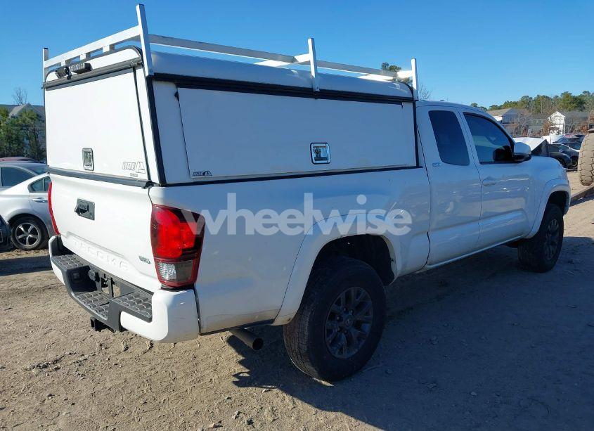 Photo 4 of 2022 Toyota Tacoma SR5 V6 (VIN 3TYRZ5CN9NT021875)