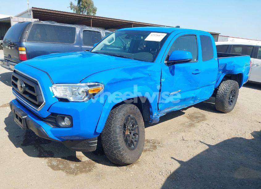 Photo 2 of 2021 Toyota Tacoma SR5 V6 (VIN 3TYRZ5CNXMT011371)