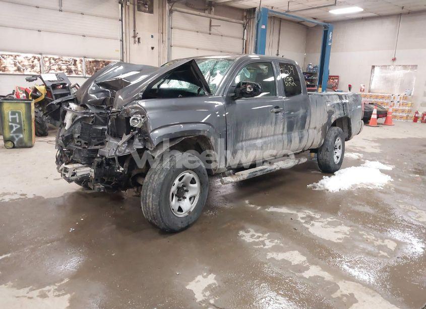 Photo 2 of 2022 Toyota Tacoma SR (VIN 3TYSX5EN1NT014066)