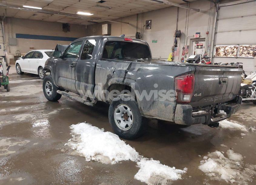 Photo 3 of 2022 Toyota Tacoma SR (VIN 3TYSX5EN1NT014066)