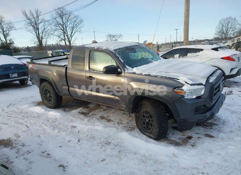Photo 13 of 2022 Toyota Tacoma SR (VIN 3TYSX5EN4NT011517)
