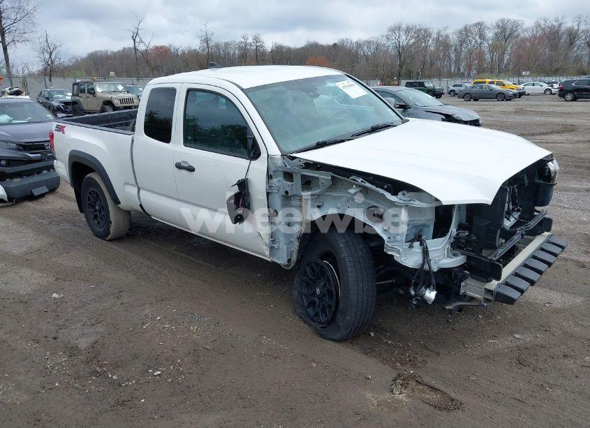 2020 Toyota Tacoma SR (VIN 3TYSX5EN5LT001592) main photo