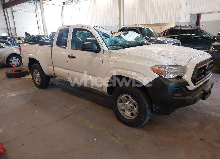 2022 Toyota Tacoma SR (VIN 3TYSX5EN5NT011641) main photo