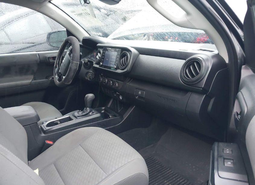 Photo 5 of 2021 Toyota Tacoma SR (VIN 3TYSX5EN8MT009400)