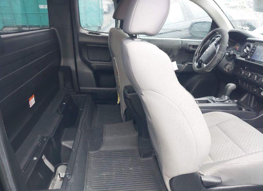 Photo 8 of 2021 Toyota Tacoma SR (VIN 3TYSX5EN8MT009400)