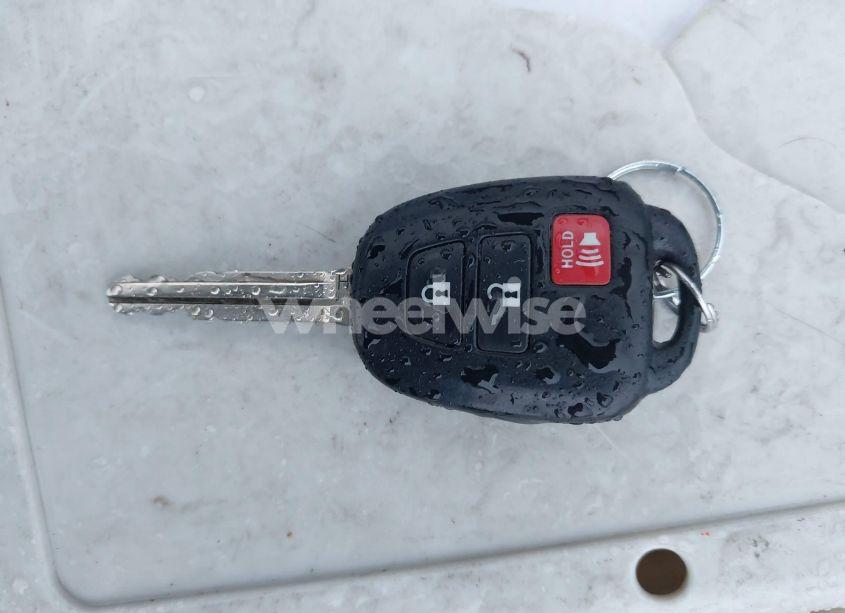 Photo 11 of 2021 Toyota Tacoma SR (VIN 3TYSX5EN9MT005307)
