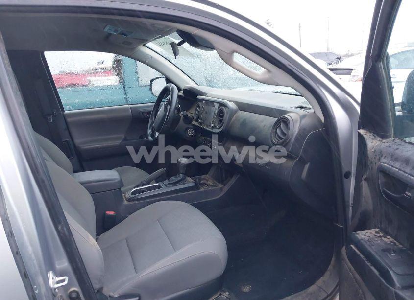 Photo 5 of 2021 Toyota Tacoma SR (VIN 3TYSX5EN9MT005307)