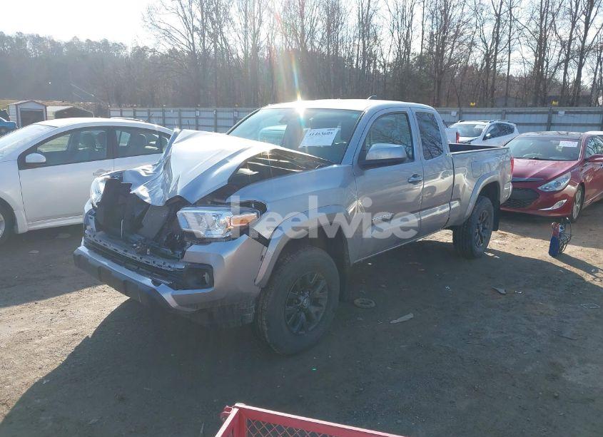 Photo 2 of 2021 Toyota Tacoma SR5 V6 (VIN 3TYSZ5AN1MT007696)