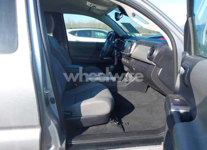 Photo 5 of 2021 Toyota Tacoma SR5 V6 (VIN 3TYSZ5AN1MT007696)