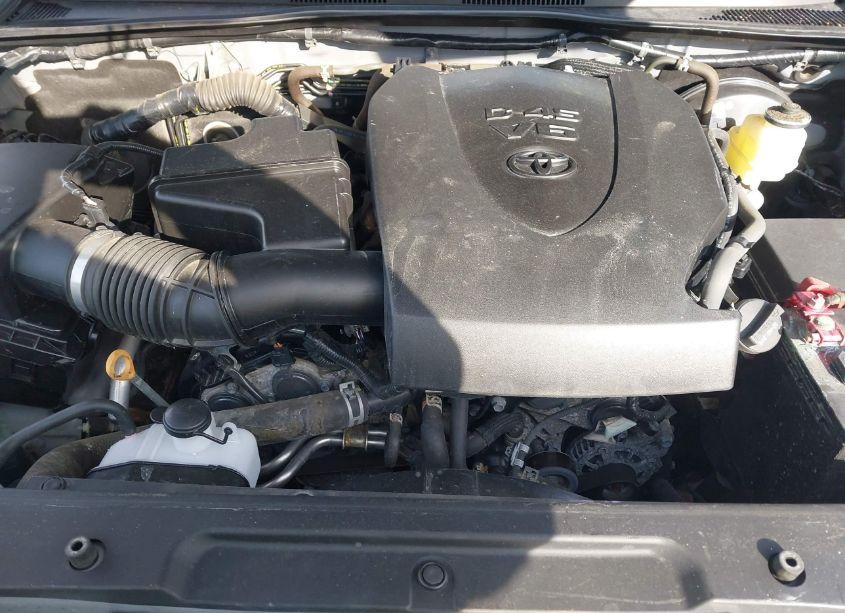 Photo 10 of 2021 Toyota Tacoma (VIN 3TYSZ5AN1MT014549)
