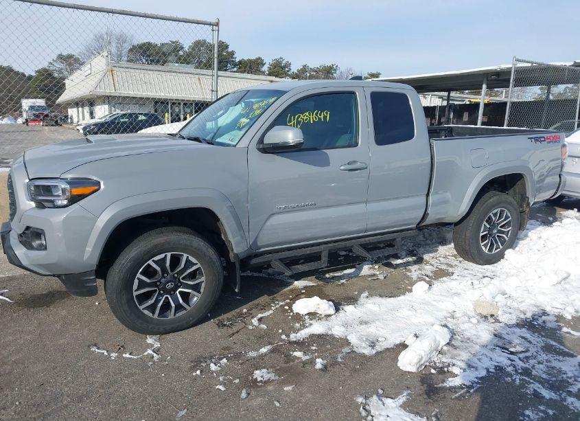 Photo 14 of 2021 Toyota Tacoma (VIN 3TYSZ5AN1MT014549)
