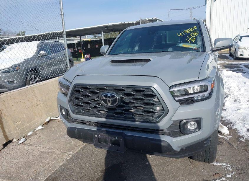 Photo 6 of 2021 Toyota Tacoma (VIN 3TYSZ5AN1MT014549)