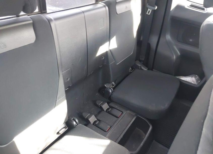 Photo 8 of 2021 Toyota Tacoma (VIN 3TYSZ5AN1MT014549)