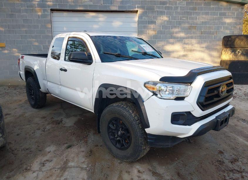 2021 Toyota Tacoma SR V6 (VIN 3TYSZ5AN1MT043906) main photo