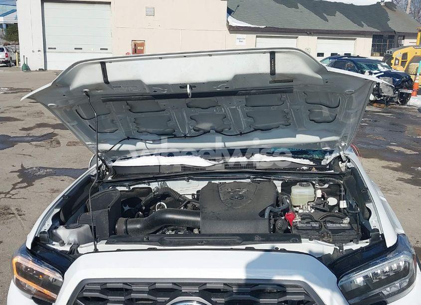 Photo 10 of 2022 Toyota Tacoma TRD OFF ROAD (VIN 3TYSZ5AN1NT053305)
