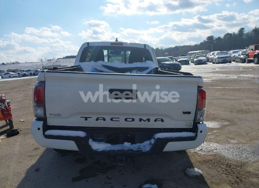 Photo 16 of 2022 Toyota Tacoma TRD OFF ROAD (VIN 3TYSZ5AN1NT053305)