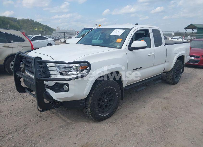 Photo 2 of 2022 Toyota Tacoma SR5 V6 (VIN 3TYSZ5AN1NT092590)