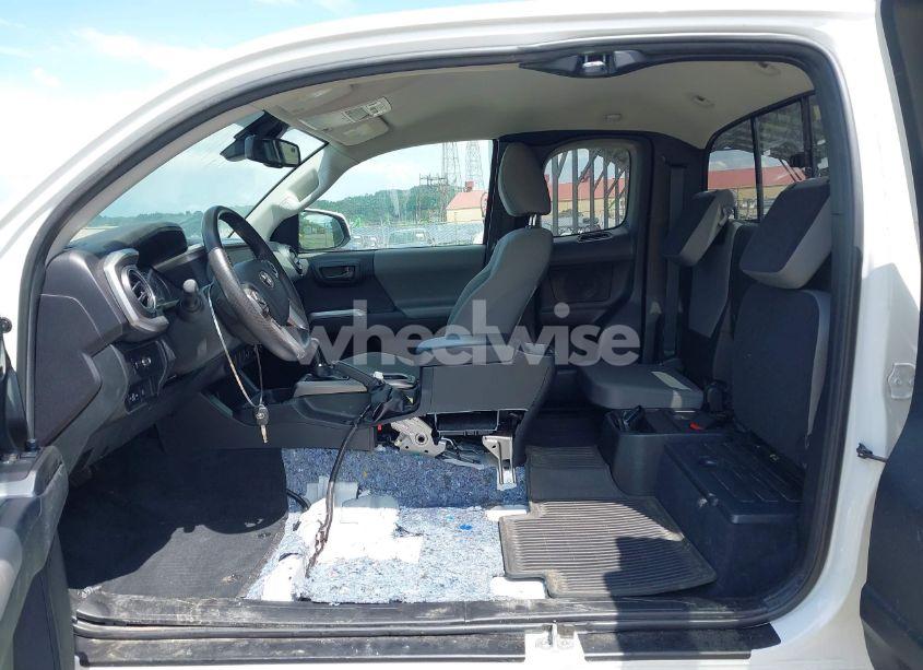 Photo 8 of 2022 Toyota Tacoma SR5 V6 (VIN 3TYSZ5AN1NT092590)