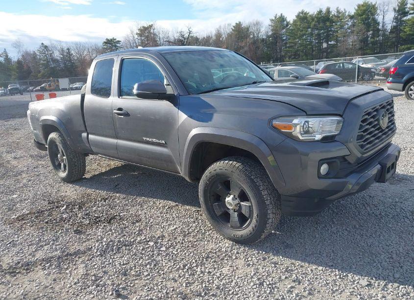 2021 Toyota Tacoma TRD SPORT (VIN 3TYSZ5AN2MT013572) main photo