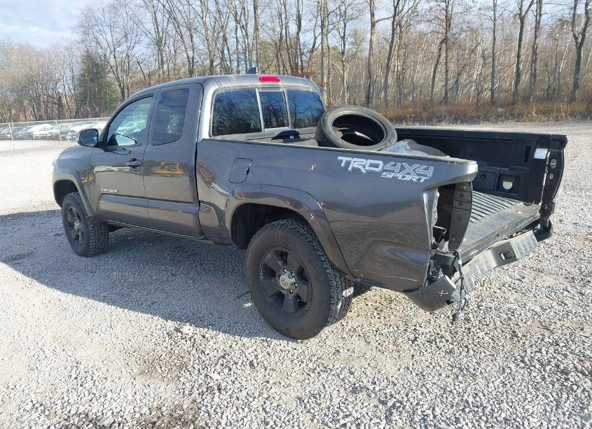 Photo 3 of 2021 Toyota Tacoma TRD SPORT (VIN 3TYSZ5AN2MT013572)