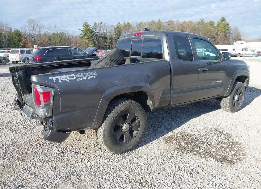 Photo 4 of 2021 Toyota Tacoma TRD SPORT (VIN 3TYSZ5AN2MT013572)
