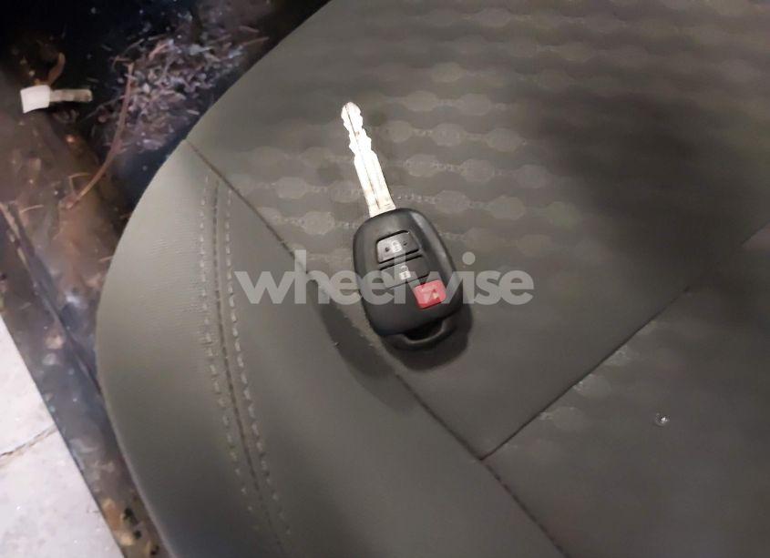 Photo 9 of 2021 Toyota Tacoma SR5 V6 (VIN 3TYSZ5AN3MT034530)