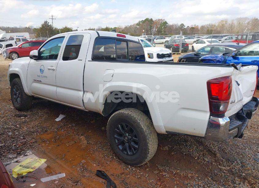 Photo 3 of 2021 Toyota Tacoma SR5 V6 (VIN 3TYSZ5AN3MT034673)