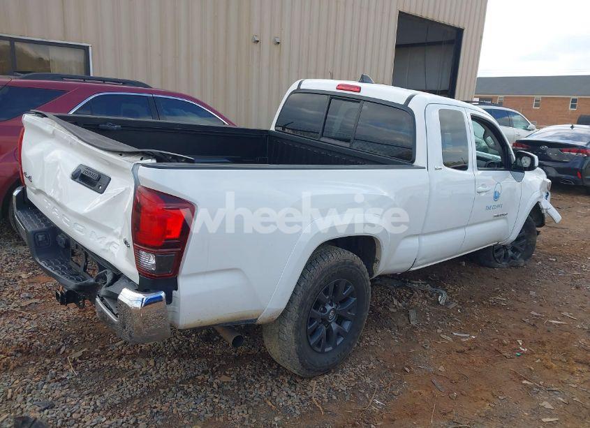 Photo 4 of 2021 Toyota Tacoma SR5 V6 (VIN 3TYSZ5AN3MT034673)
