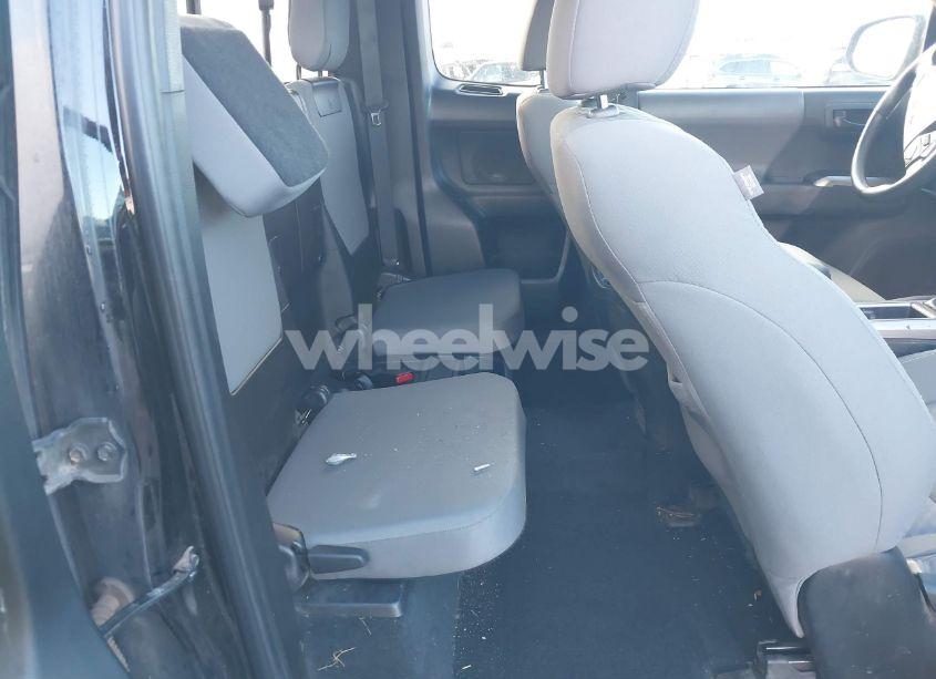 Photo 8 of 2022 Toyota Tacoma SR5 V6 (VIN 3TYSZ5AN3NT076472)