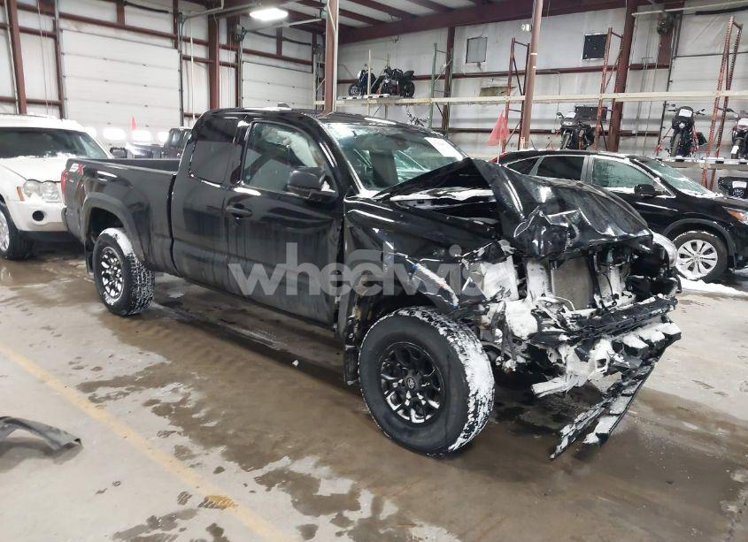 2022 Toyota Tacoma SR V6 (VIN 3TYSZ5AN3NT082899) main photo