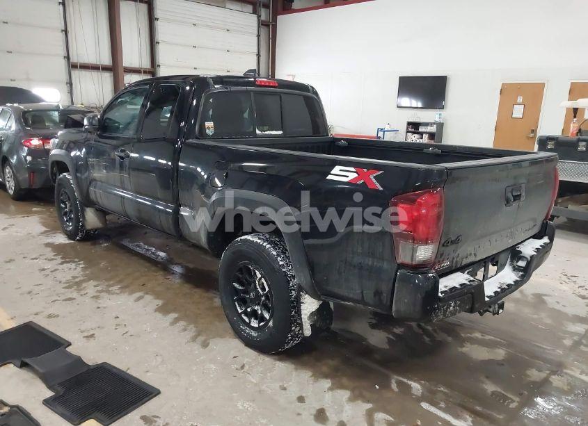 Photo 3 of 2022 Toyota Tacoma SR V6 (VIN 3TYSZ5AN3NT082899)