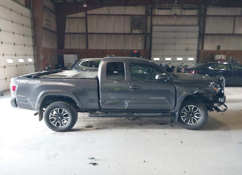 Photo 13 of 2022 Toyota Tacoma TRD SPORT (VIN 3TYSZ5AN6NT073744)