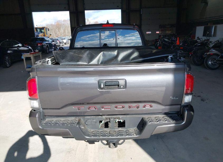 Photo 16 of 2022 Toyota Tacoma TRD SPORT (VIN 3TYSZ5AN6NT073744)